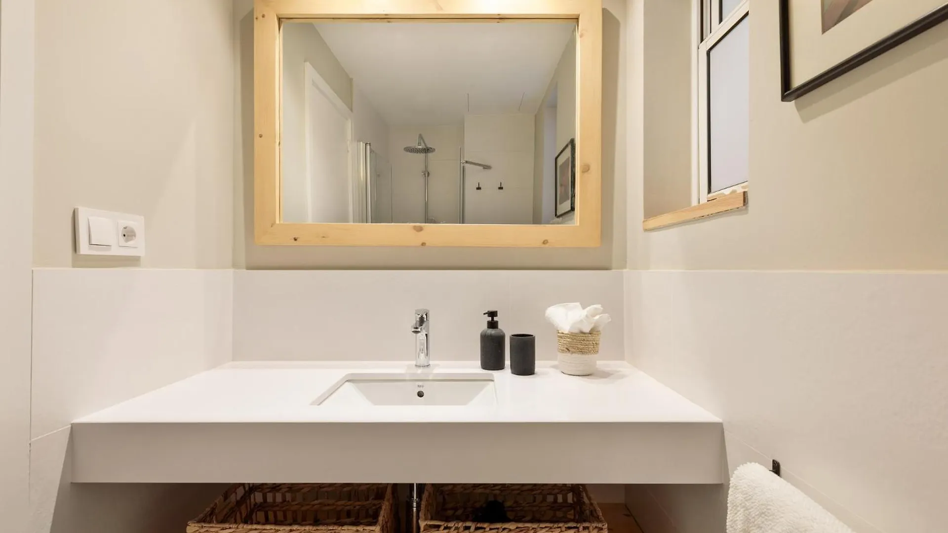 Enjoy Apartments La Riera Principal Barcelona